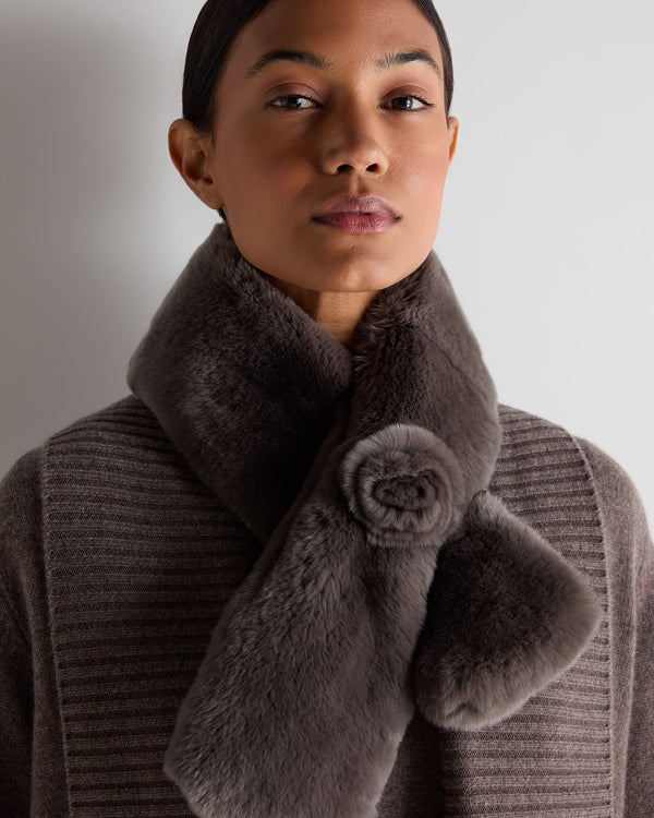 N.peal Women's Fur Neck Warmer In Soft Truffle Brown