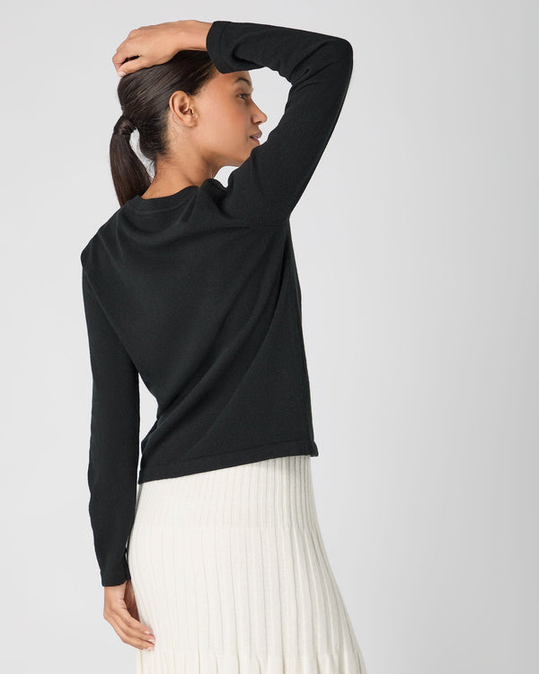 N.peal Women's Hallie Round Neck Cashmere Sweater In Black
