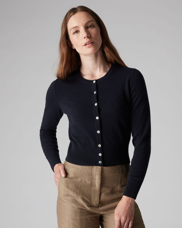 n.peal Women's Ivy Cropped Cashmere Cardigan In Navy Blue
