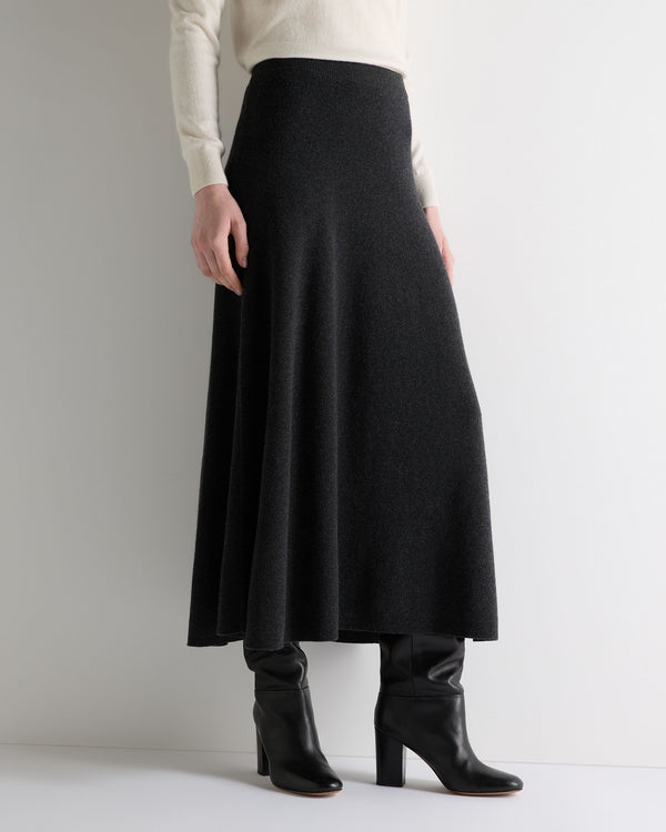 n.peal Women's Long Rib Cashmere Skirt In Deep Charcoal Grey