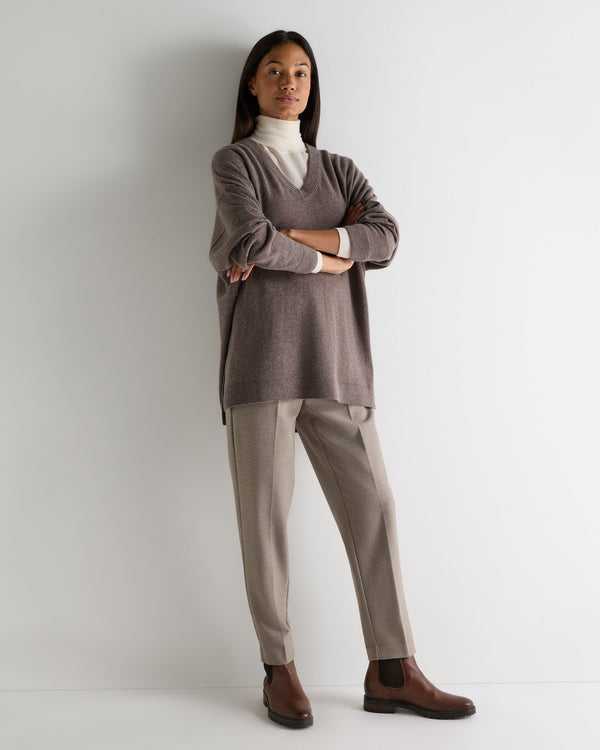 N.peal Women's Longline V Neck Cashmere Sweater In Otter Brown
