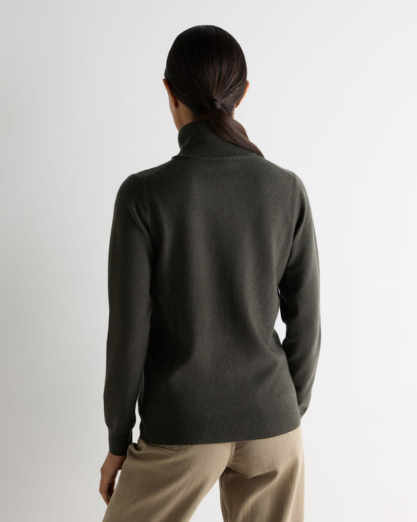 N.peal Women's Luna Turtle Neck Cashmere Sweater In Arabica Khaki Green