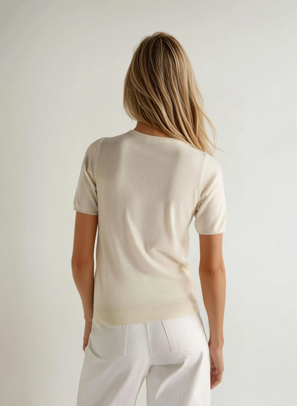 N.peal Women's Milly Classic Cashmere T-Shirt In New Ivory White