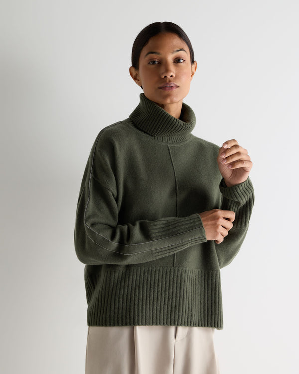 n.peal Women's Mollie Metal Turtle Neck Cashmere Sweater In Army Green