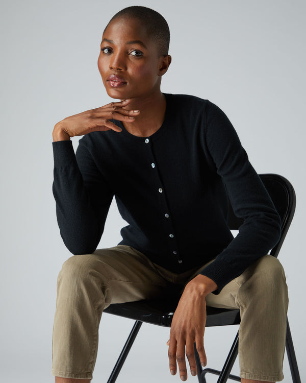 n.peal Women's Olivia Round Neck Cashmere Cardigan In Black
