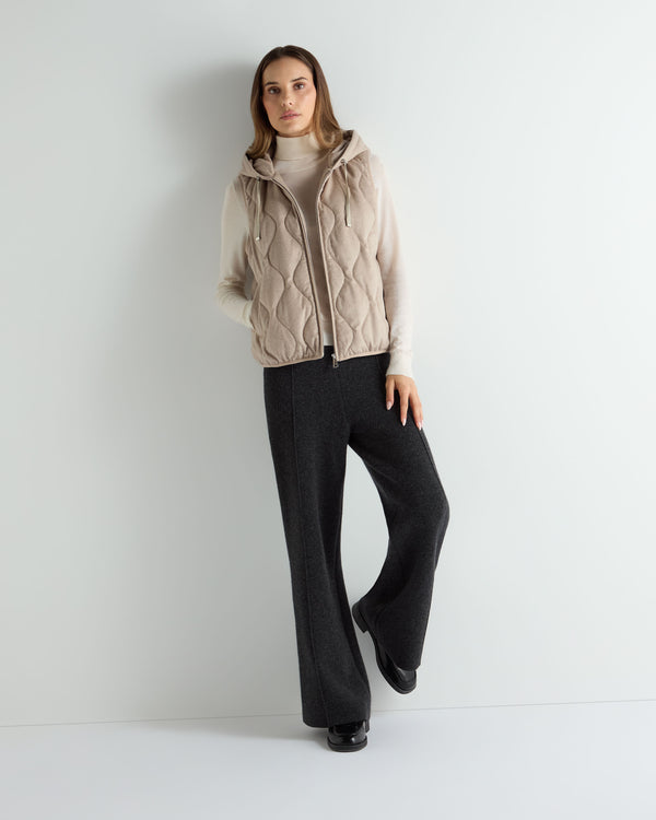 N.peal Women's Padded Gilet With Hood In Beige Brown