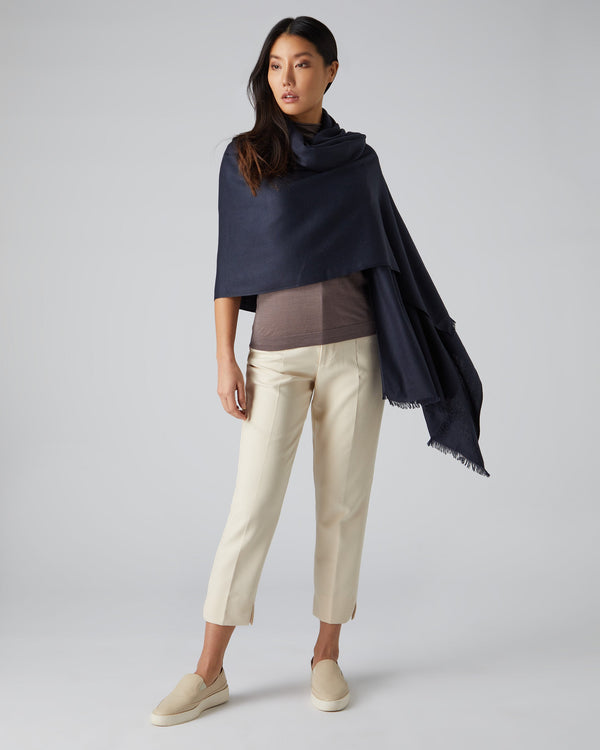 N.peal Women's Pashmina Cashmere Shawl In Navy Blue