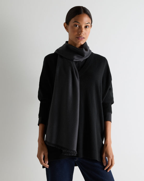 N.peal Women's Pashmina Cashmere Stole In Deep Charcoal Grey