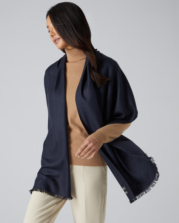 N.peal Women's Pashmina Cashmere Stole In Navy Blue