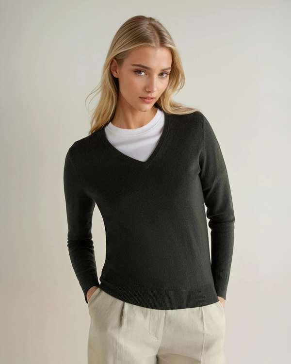 n.peal Women's Phoebe V Neck Cashmere Sweater In Arabica Khaki Green