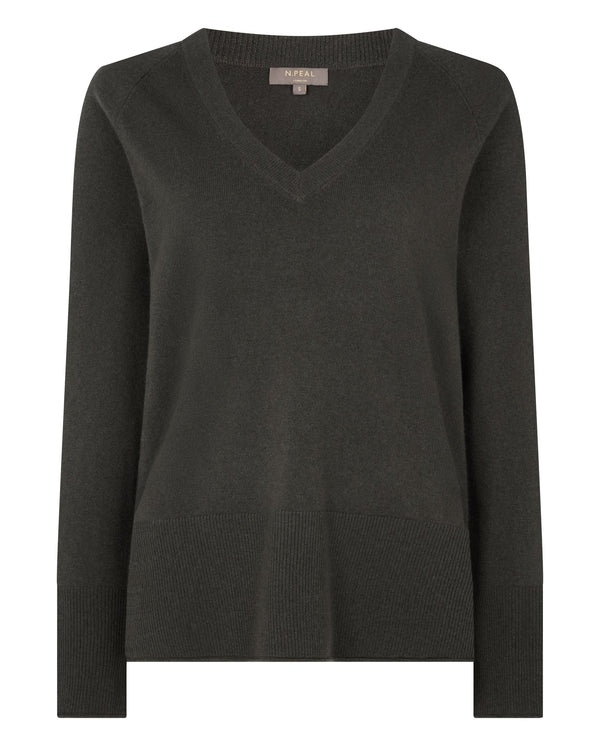 N.peal Women's Relaxed V Neck Cashmere Sweater In Arabica Khaki Green