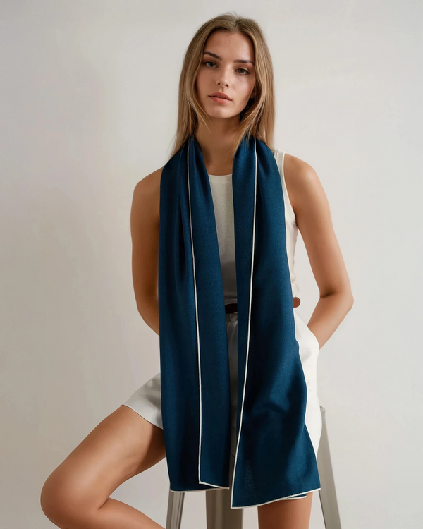 N.peal Women's Tipped Cashmere Pashmina In Navy Blue