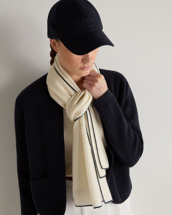 N.peal Women's Tipped Cashmere Pashmina In New Ivory White