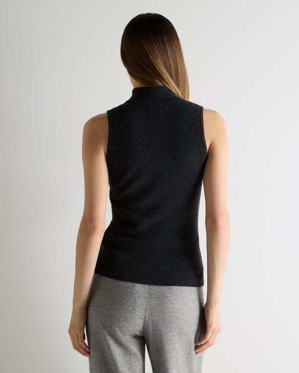 N.peal Women's Turtle Neck Cashmere Tank Top With Metal Trim In Deep Charcoal Grey