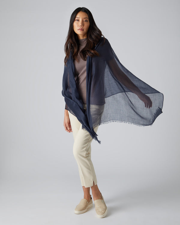 N.peal Women's Ultrafine Pashmina Cashmere Shawl In Navy Blue
