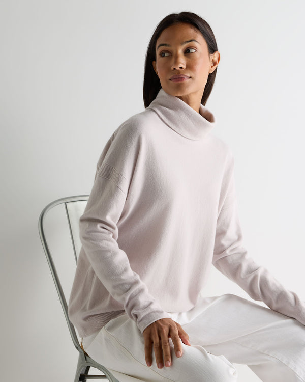 N.peal Women's Victoria Turtle Neck Cashmere Sweater In Snow Grey