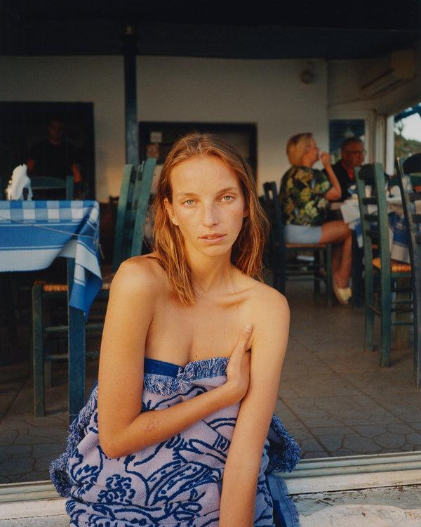 nackiyé Fête (Large) Yacht Towel in Lavender/Sea Lavender/Sea