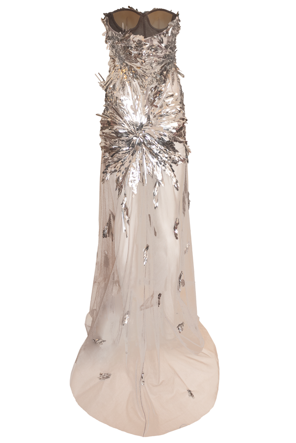 Naeem Khan STRAPLESS THREE DIMENSIONAL GOWN