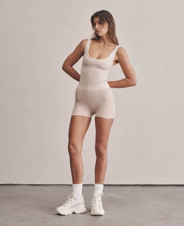 Nagnata CLASSIC WOOL MICRO SHORT BONE WHITE