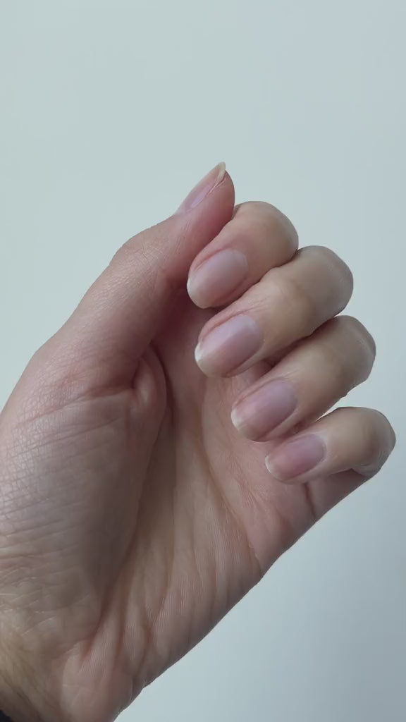 Nailberry Taupe La