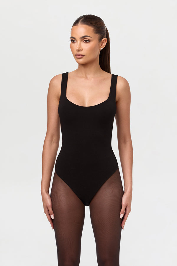 Naked Wardrobe NW Sculpt Tank Scoop Bodysuit