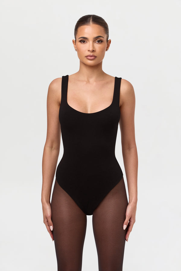 naked wardrobe NW Sculpt Tank Scoop Bodysuit