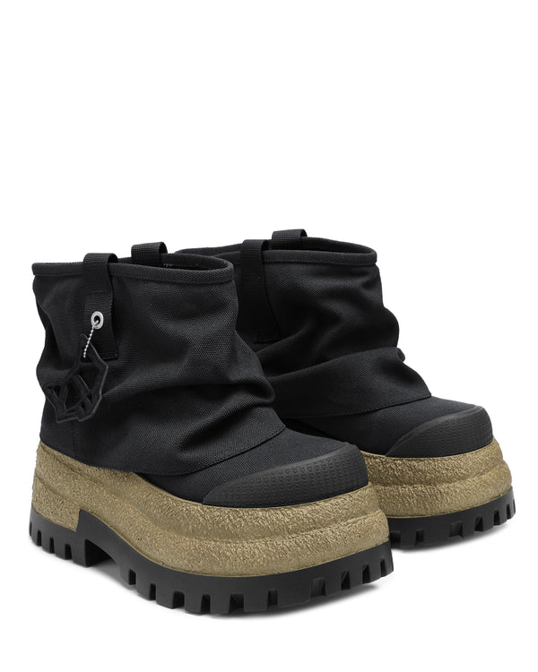 Naked Wolfe Dream Black Canvas