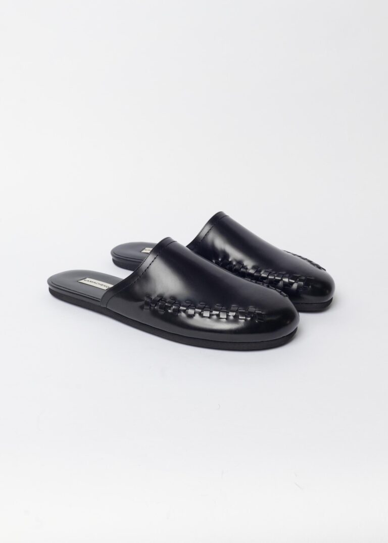 Namacheko Sweynthill Slippers