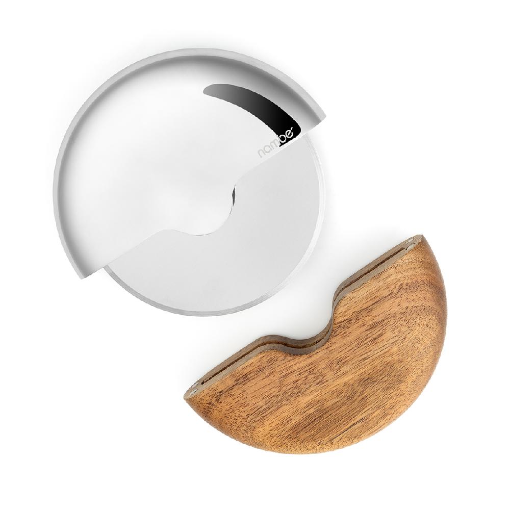 Nambé Gourmet Pizza Cutter