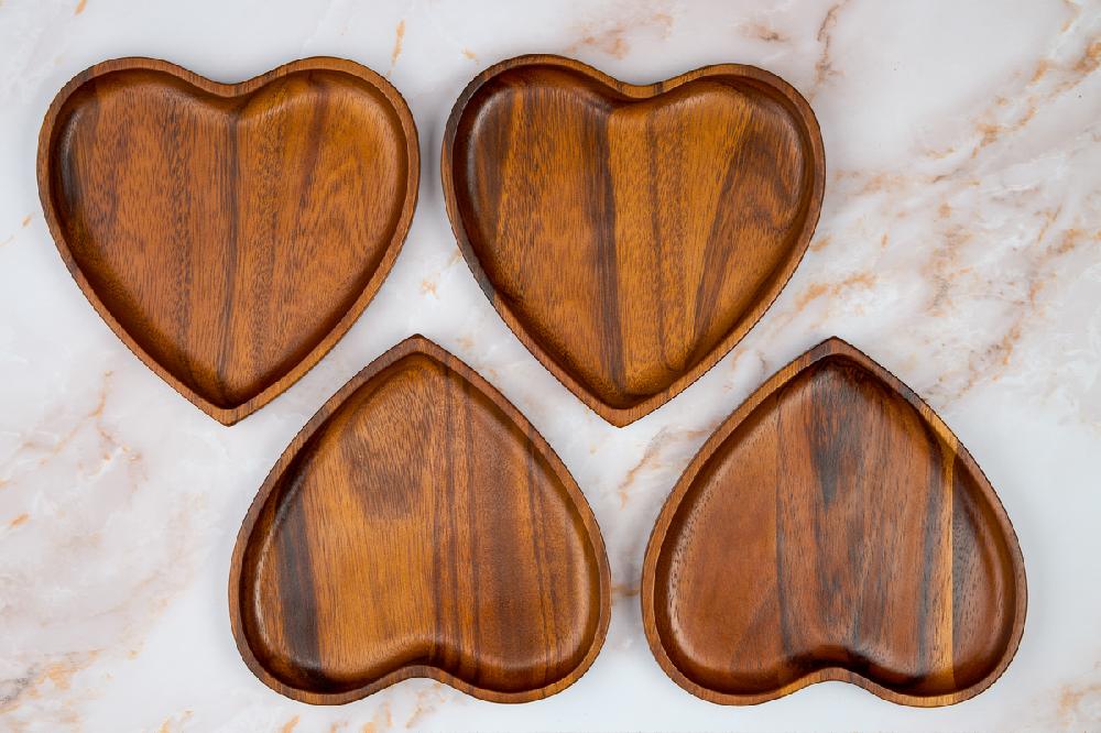 Nambé Heart Appetizer Plates (Set Of 4)