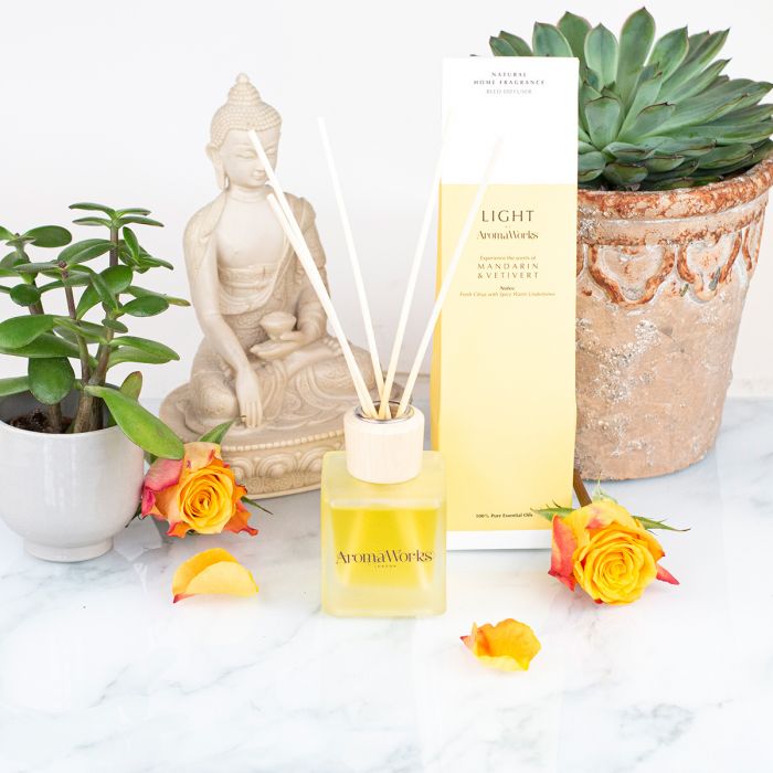 Nambé Light Small Reed Diffuser - Mandarin & Vetivert