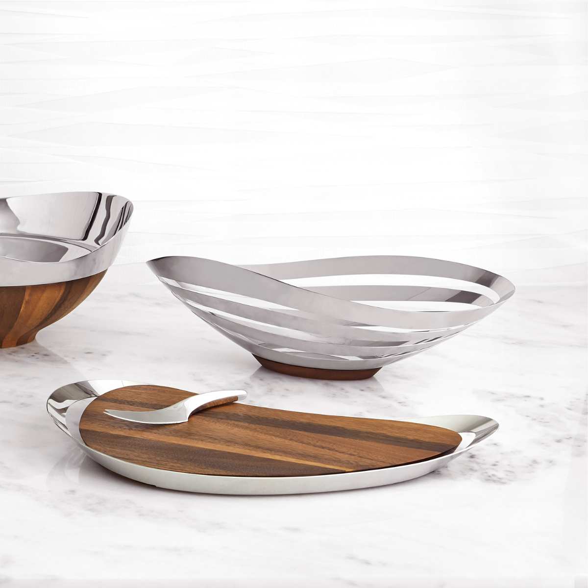 Nambé Pulse Cheese Board W/ Knife