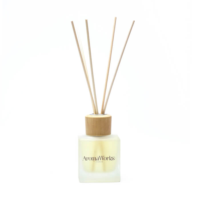 nambé Small Reed Diffuser - Christmas Spice