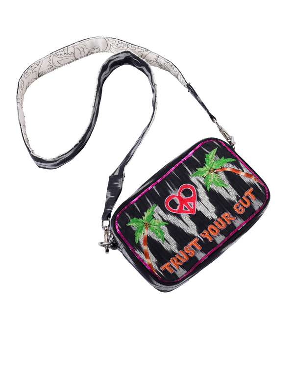 Namjosh Chic Charm