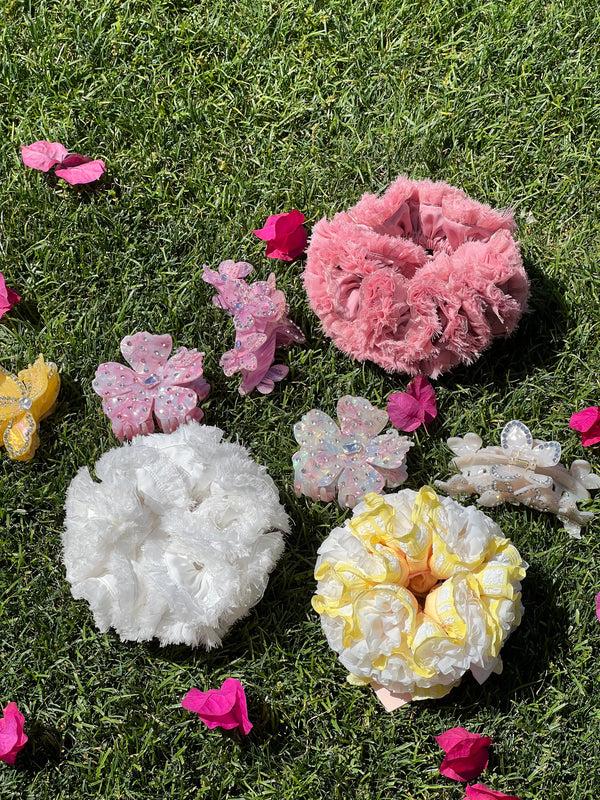 Nana Jacqueline Amani Scrunchie (White)