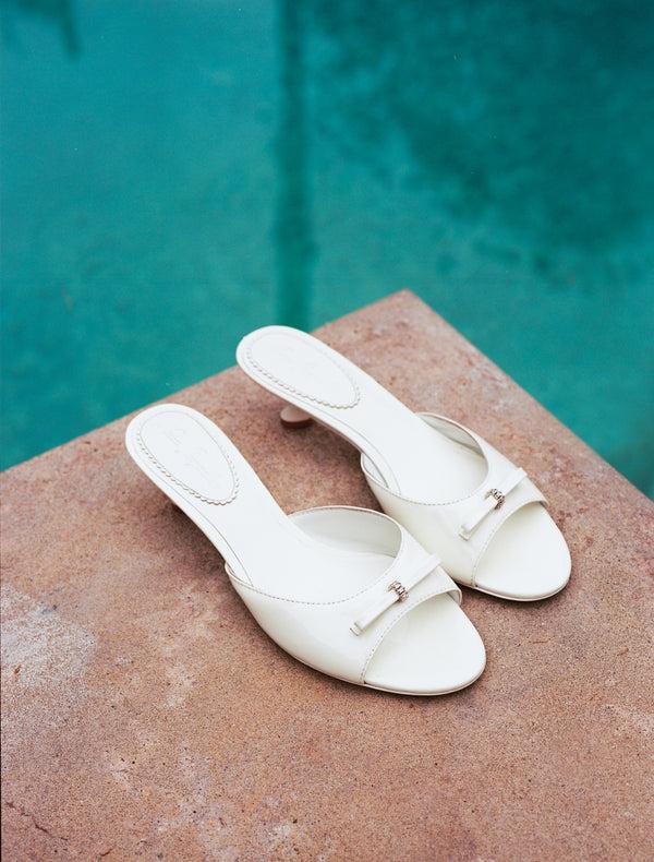 Nana Jacqueline Ella Heart Shoes (White)