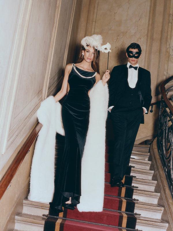 Nana Jacqueline Emma Fur Shawl (White)