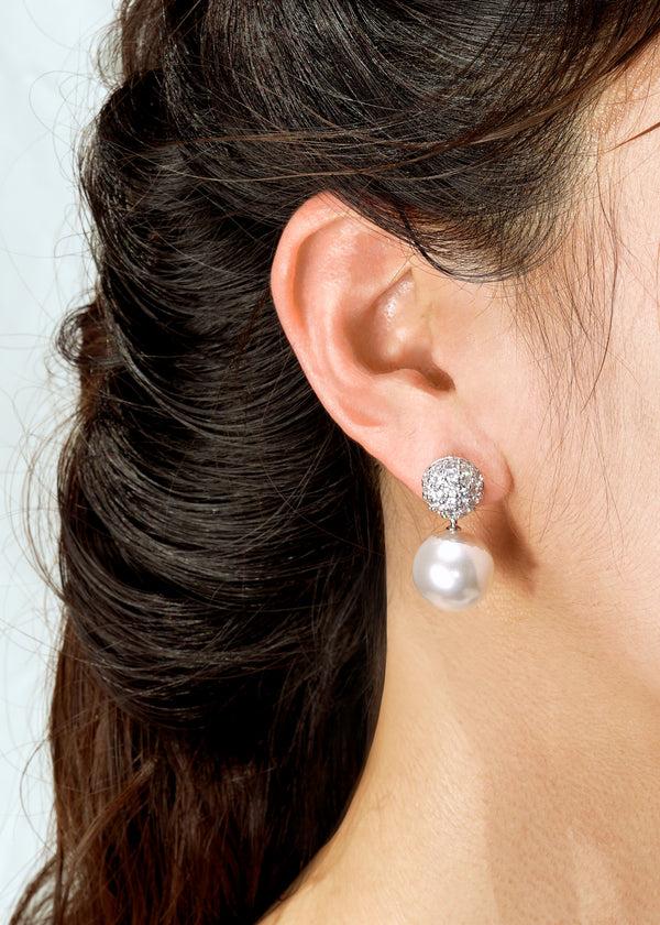 Nana Jacqueline Evie Pearl Earrings