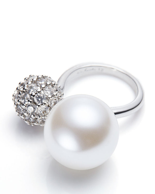 Nana Jacqueline Evie Pearl Ring