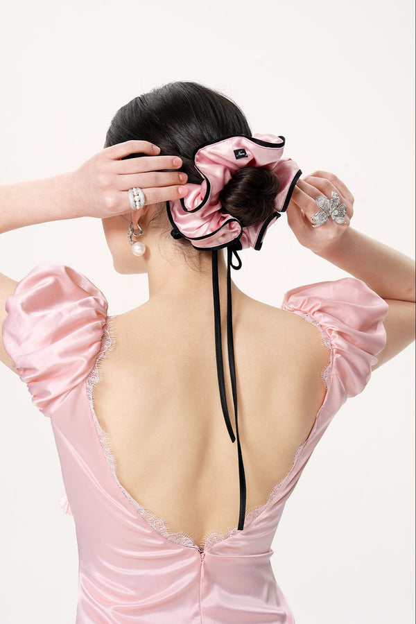 Nana Jacqueline Marlene Scrunchie (Pink)