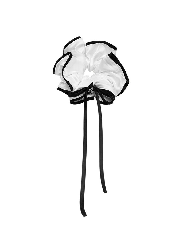 nana jacqueline Marlene Scrunchie (White)