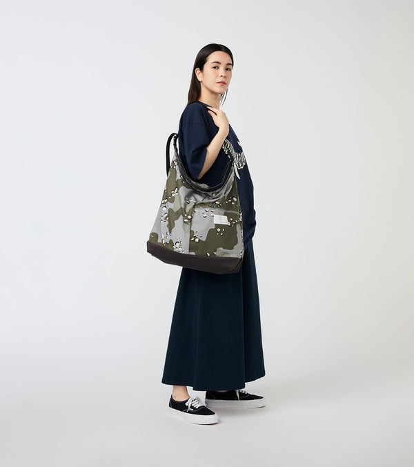 Nanamíca Utility Shoulder Bag