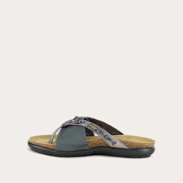 Naot Elegant Flats Collection Jennifer