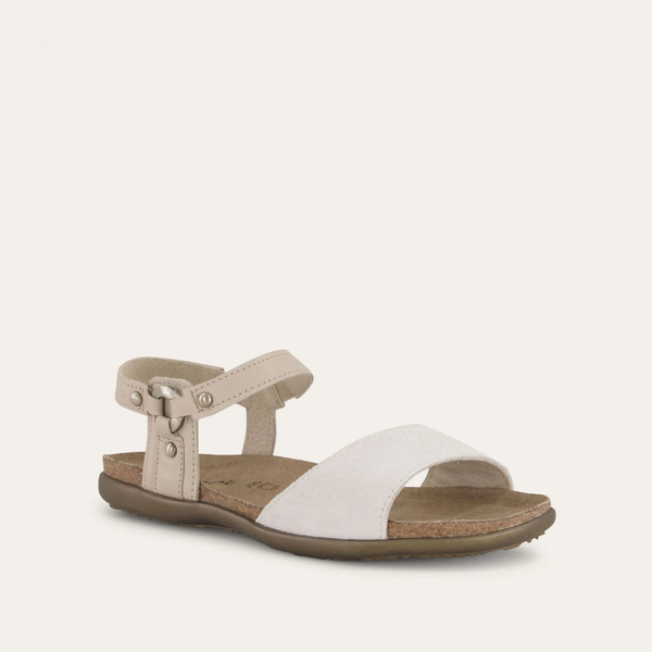 Naot Elegant Flats Collection Sabrina