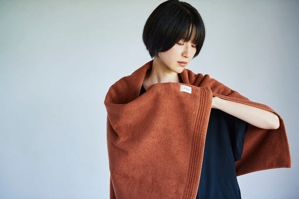 Nat 2 Fukuroya Thies 1856 ® X Fukuroya Nokori Fuku Bath Towel Craft Beer Dyed Brown L