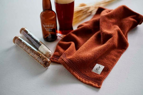Nat 2 Fukuroya Thies 1856 ® X Fukuroya Nokori Fuku Face Towel Craft Beer Dyed Brown M