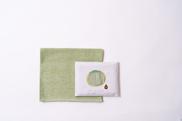 Nat 2 Fukuroya Thies 1856 ® X Fukuroya Shizuku Guest & Face Towel Natural Dyed Cabbage Green