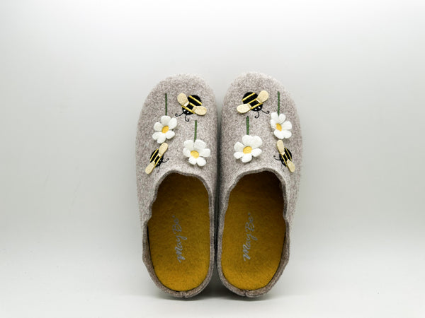 Nat 2 MayBe MayBe ® Bees Light Brown