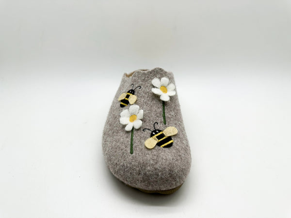 Nat 2 MayBe MayBe ® Bees Light Brown