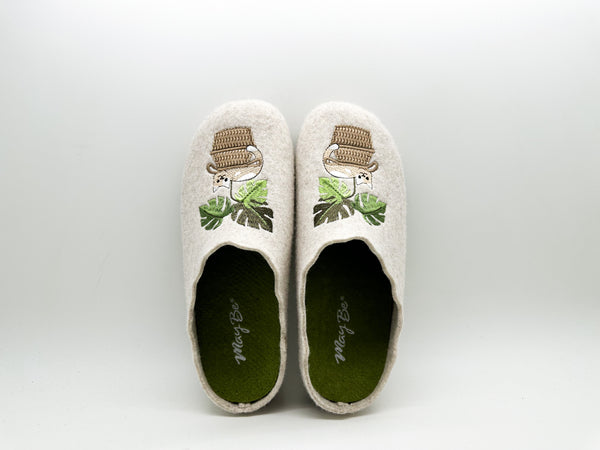 Nat 2 MayBe MayBe ® Cat Under Palms Beige